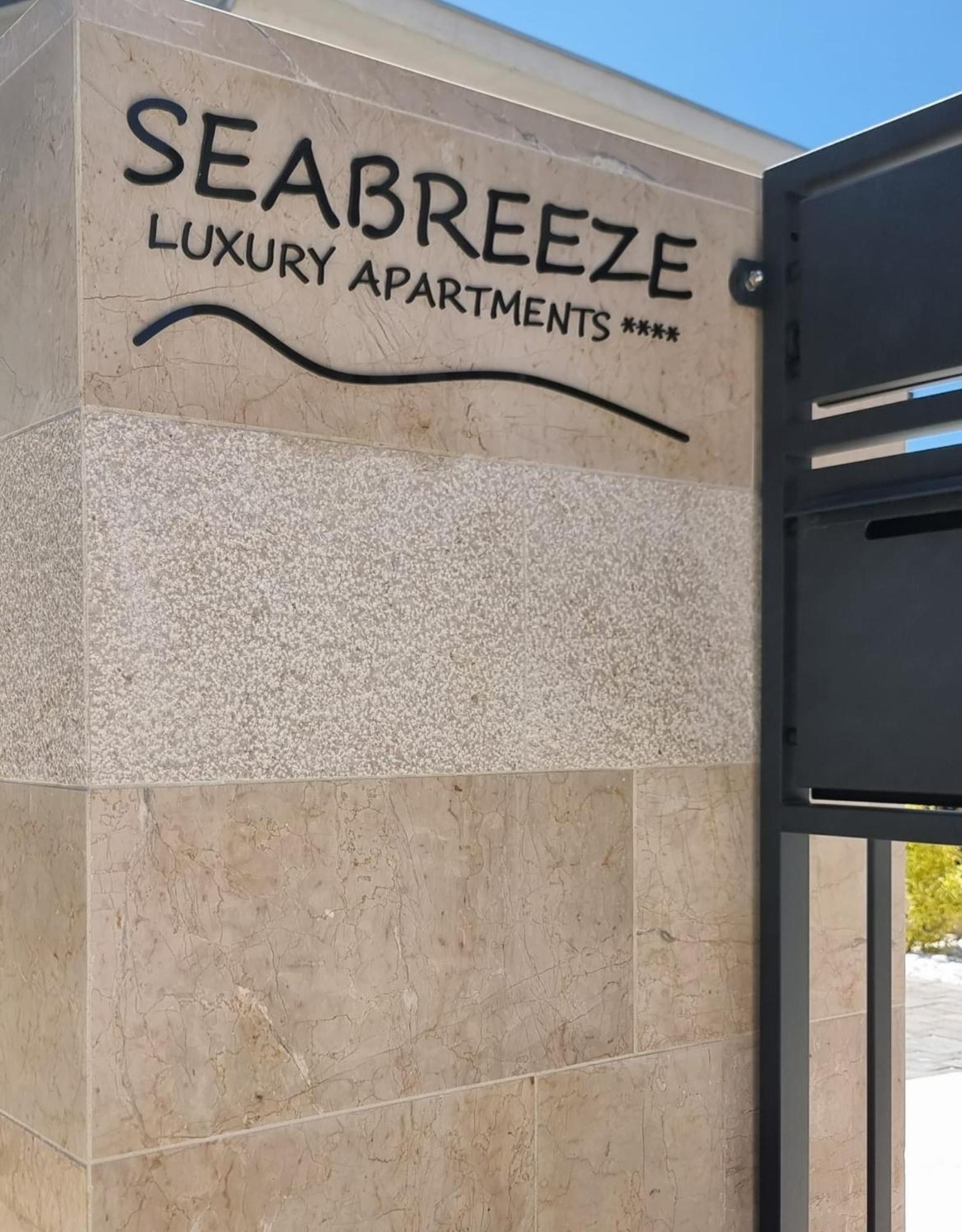 Seabreeze Luxury Apartments Njivice Exteriér fotografie